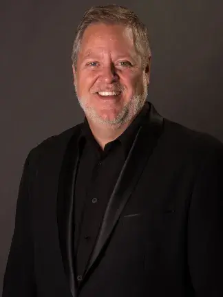 Joseph Caulkins Headshot